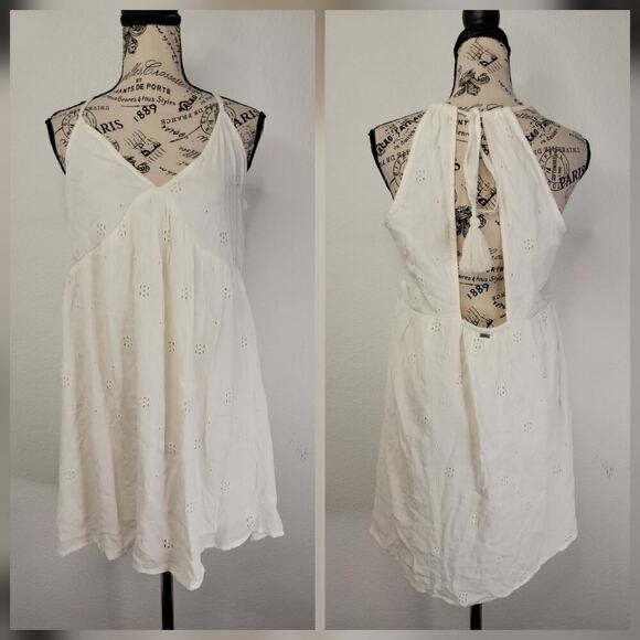 O'Neill Dresses & Skirts - Oneill Babydoll Mini DressSz Medium Eyelet Lined Cottage Boho Beachy Vacation